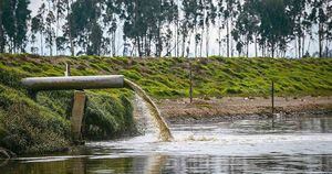 El vertimiento de aguas residuales de municipios de la Sabana contaminan más el río Bogotá. Foto: Archivo Semana
