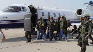 marzo 9 de 2005, extradición de alias Sonia en Barranquilla. Cortesía Fuerza Aérea Colombiana 