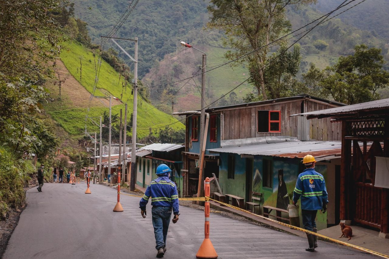 Vía Juntas, otras de las vías arregladas en el departamento del Tolima.