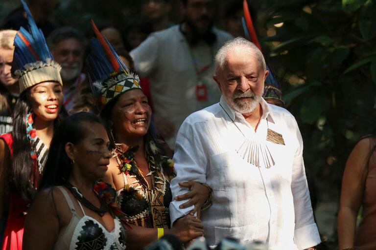 Luiz Inácio Lula da Silva durante una gira de campaña en el Amazonas.