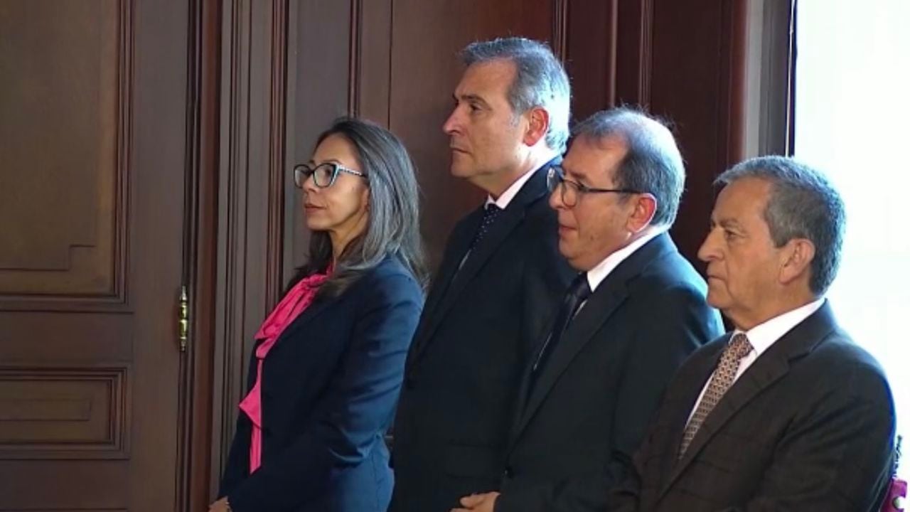 Presidente Gustavo Petro posesionó en la Casa de Nariño a un grupo de nuevos embajadores.