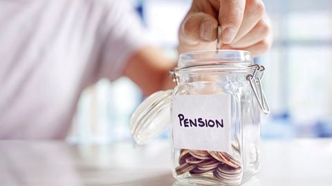 Además de crear un nuevo sistema de pilares, la reforma propone ajustes a las normas para cotizar y para tener derecho a heredar la pensión.