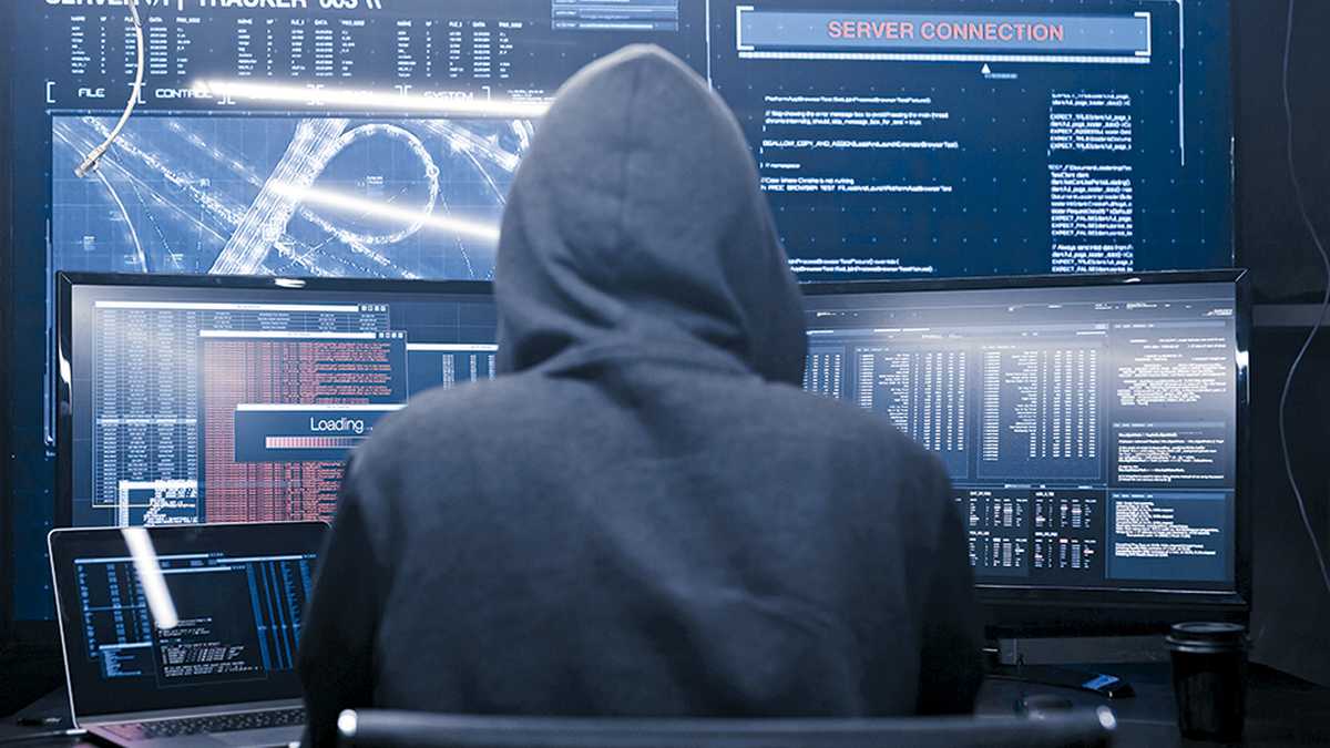   Mediante falsos correos de entidades del Estado, hackers están clonando la información de los computadores de incautos ciudadanos para robarles el dinero de sus cuentas, extorsionarlos, estafarlos o suplantarlos.