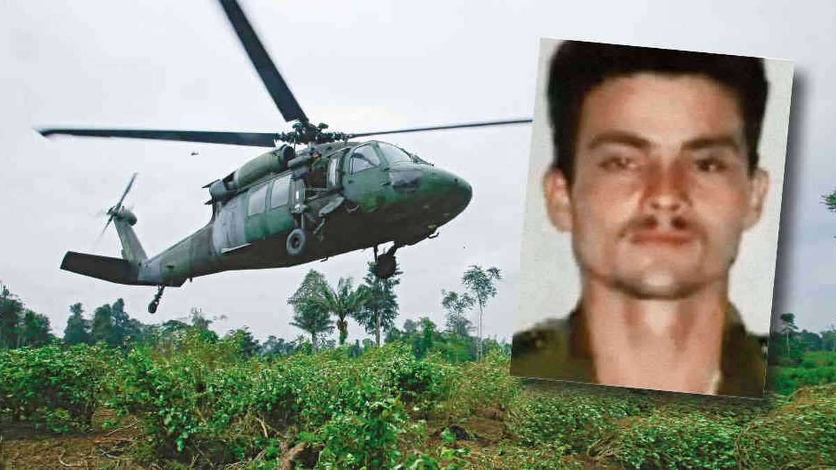 El helicóptero participaba en una operación contra las disidencias de Iván Mordisco, cuando cayó en inmediaciones del río Inírida. 