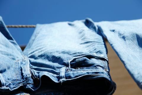 Lavar jeans