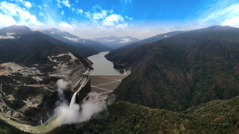 El proyecto hidroeléctrico Ituango fortalecerá el sistema energético nacional.