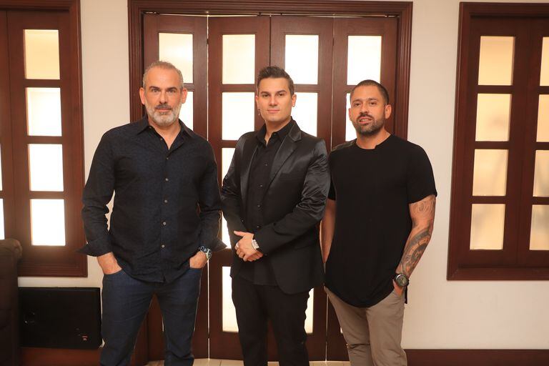 Mánager colombiano Juan Ballesteros, Pipe Bueno y  el mexicano Alex Mizrahi. CEO de seitrack