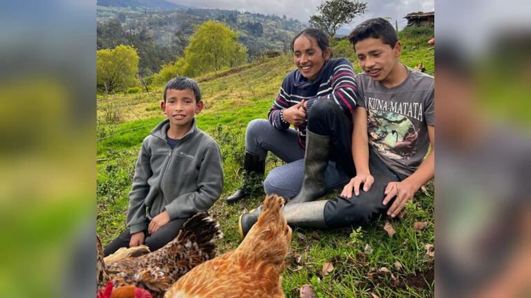 Con 638 mil seguidores en Instagram, Nubia e hijos se han convertido en una“Familia campesina Youtuber” muy querida por los colombianos