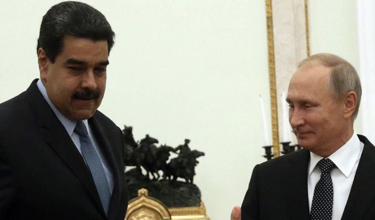 El presidente Nicolás Maduro, también tiene fuertes lazos con el gobierno de Vladimir Putin
