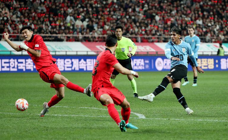 Uruguay cumplió ante Corea del Sur en el amistoso de la fecha Fifa.