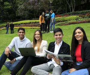 La Universidad Externado ofrece alivios económicos para estudiantes con dificultades económicas.