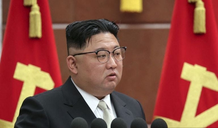 Kim presidió la apertura de la cita de autoridades para "analizar y revisar (...) el programa de la revolución rural en la nueva era y decidir las importantes tareas inmediatas y las tareas urgentes", informó la agencia oficial KCNA