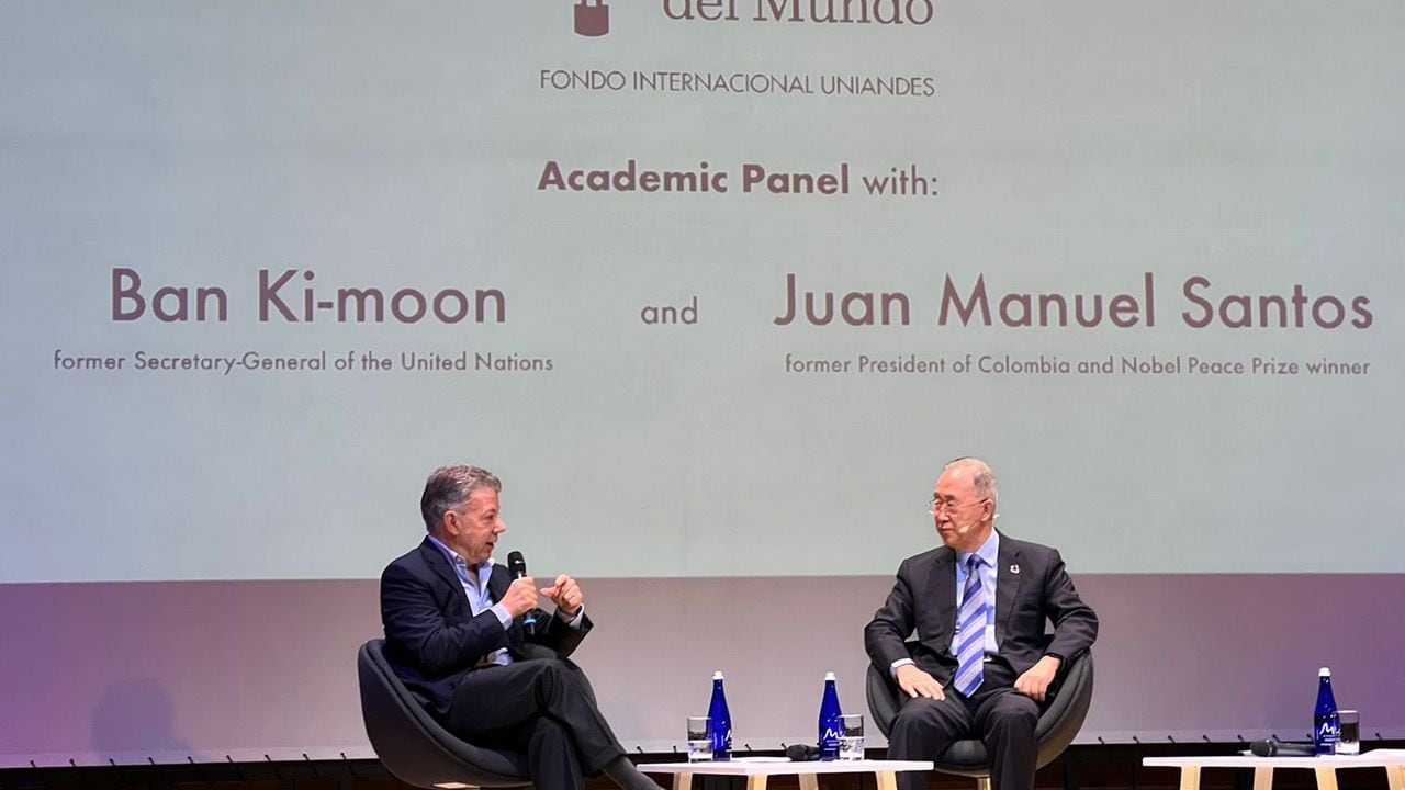 Juan Manuel Santos en charla académica sobre Acuerdo de Paz y los Objetivos de Desarrollo Sostenible.