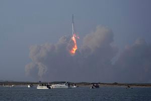 Cohete Starship, de la empresa SpaceX, explotó pocos segundos después de su lanzamiento.