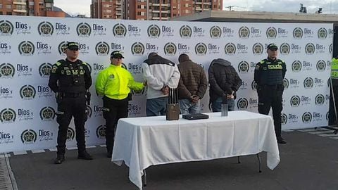 Tres sujetos fueron capturados al ser señalados de robar camionetas blindadas en Bogotá.