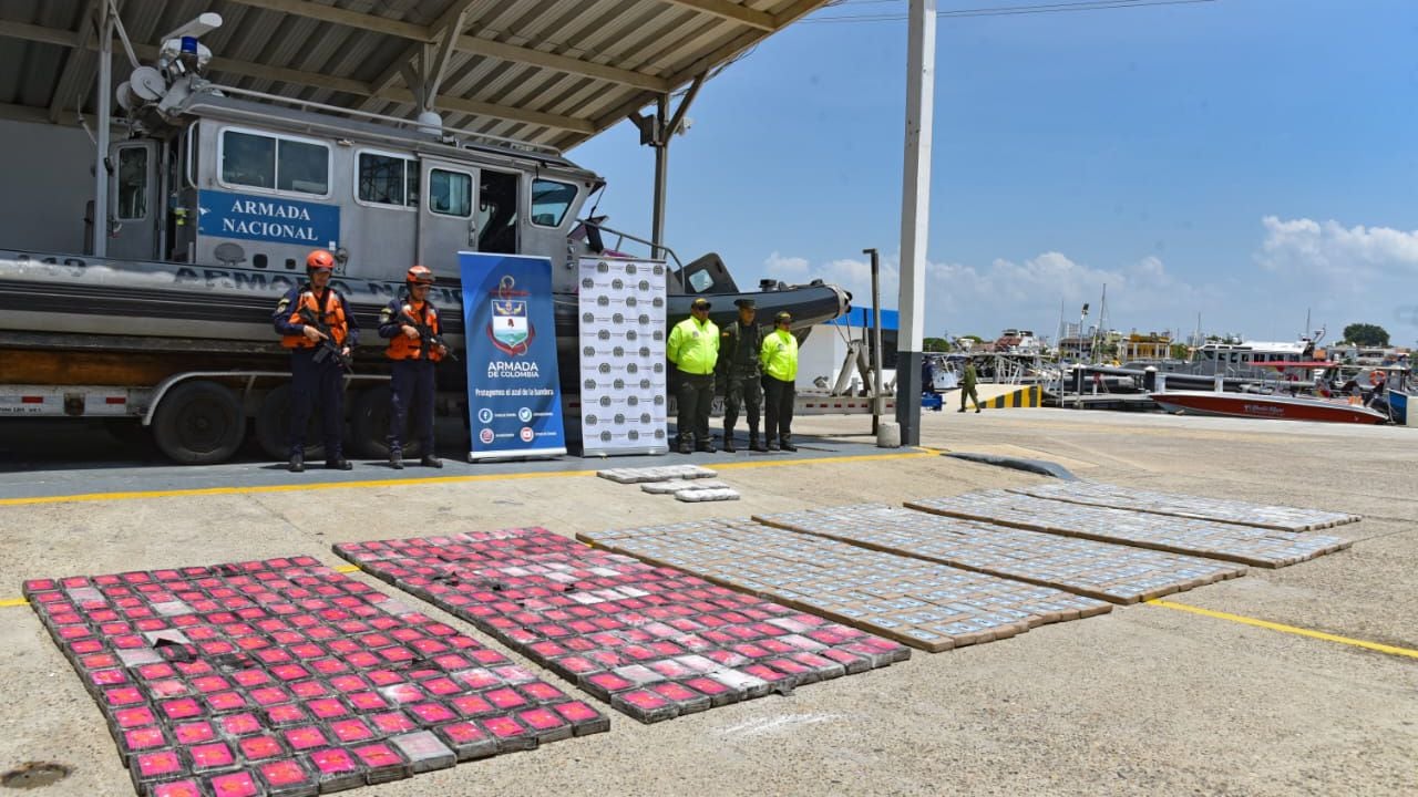 Golpe al narcotráfico en el Golfo de Morrosquillo: incautan 800 kilos de cocaína avaluada en más de 26 millones de dólares