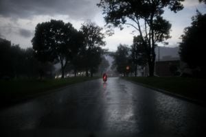 BOGOTA, COLOMBIA - 2 DE JUNIO: Granizo se ve después de fuertes lluvias en Bogotá, Colombia, el 2 de junio de 2021. (Foto de Juancho Torres / Agencia Anadolu a través de Getty Images)