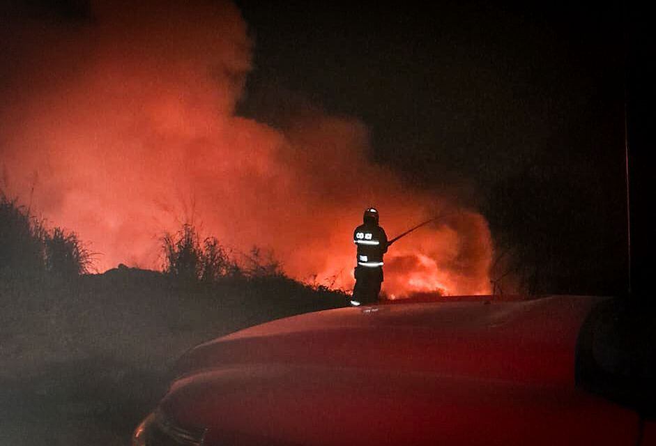 Bomberos de Cartagena controlan incendio