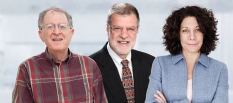 Los biólogos Jeffrey I. Gordon, Peter Greenberg y Bonnie L. Bassler