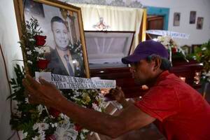 Rojas, de 53 años, fue encontrado muerto el 1 de mayo después de ahogarse en el Río Grande (o Río Bravo) en la frontera entre México y Estados Unidos mientras intentaba llegar a Estados Unidos.
