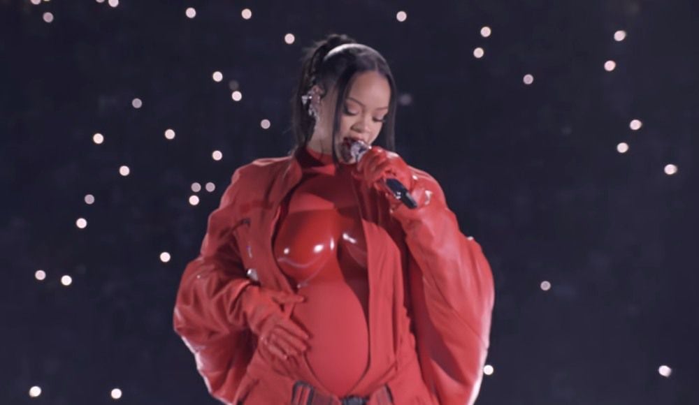 La cantante anunció que espera a su segundo bebé.