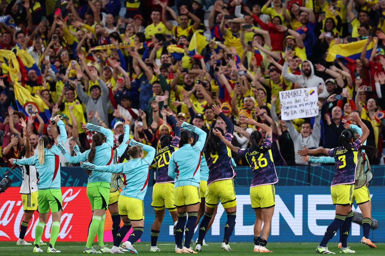 Las jugadoras de la Selección Colombia celebrando en el Mundial Femenino Australia-Nueva Zelanda.