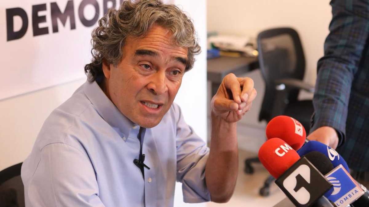 Sergio Fajardo Reda de Prensa