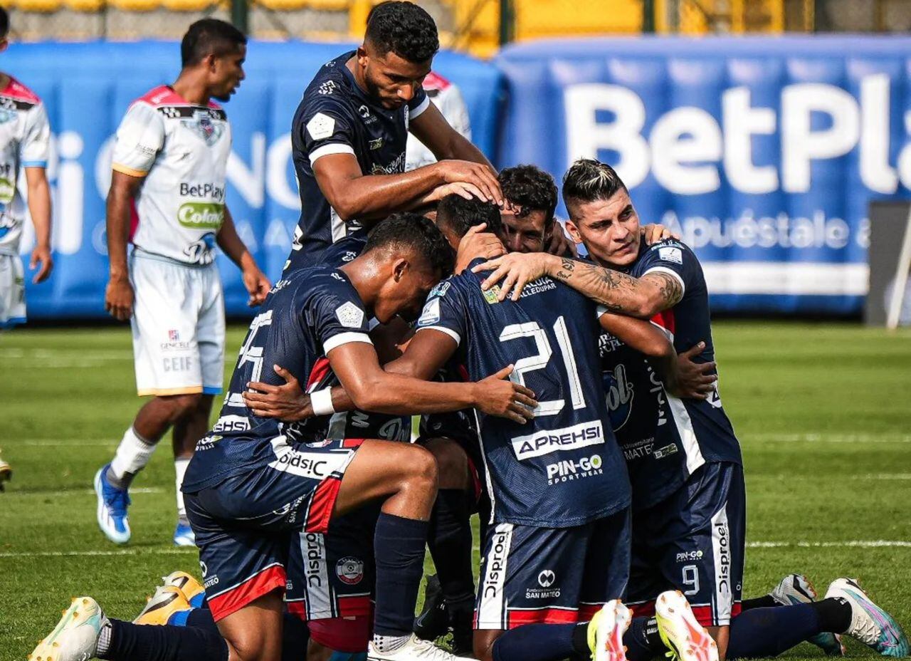 Alianza F.C. celebrando un gol ante Fortaleza por Liga Betplay.
