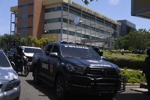 06 June 2022, Dominican Republic, Santo Domingo: Security forces are deployed at the Ministry of Environment after the Minister of Environment Mera was shot in his office. Photo: Pedro Bazil/dpa (Photo by Pedro Bazil/picture alliance via Getty Images)