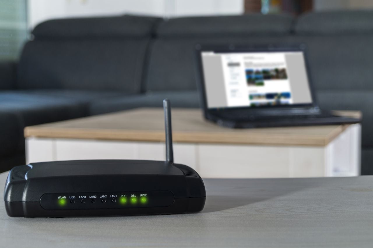 Cómo puedo mejorar la conexión wifi de mi Internet en casa?