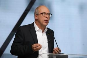 Juan Carlos Echeverry Garzón
Candidatos Presidenciales Independientes 2022
El Debate Semana