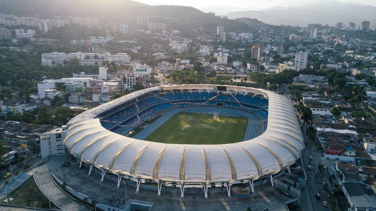 Estadio Pascual Guerrero.