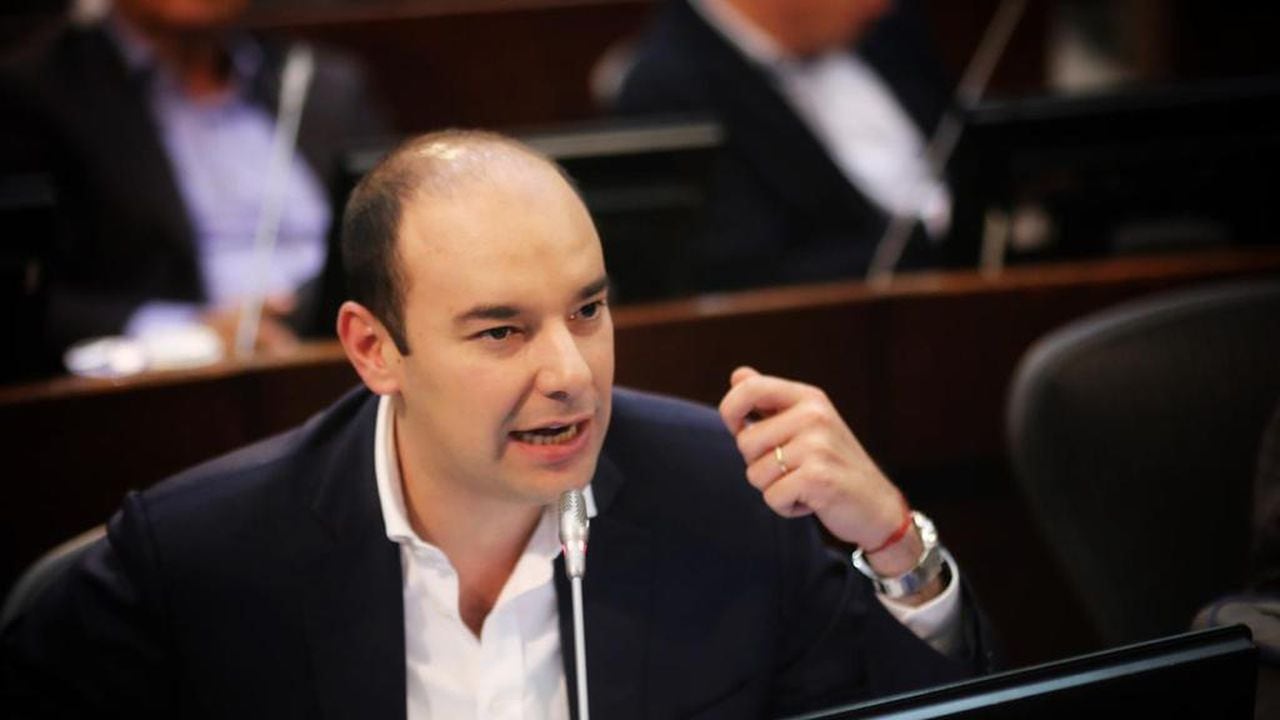 Horacio José Serpa Moncada apuesta por lograr consenso en el partido Liberal.