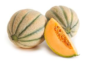 El melón puede ayuda a regular los niveles de colesterol en la sangre.
