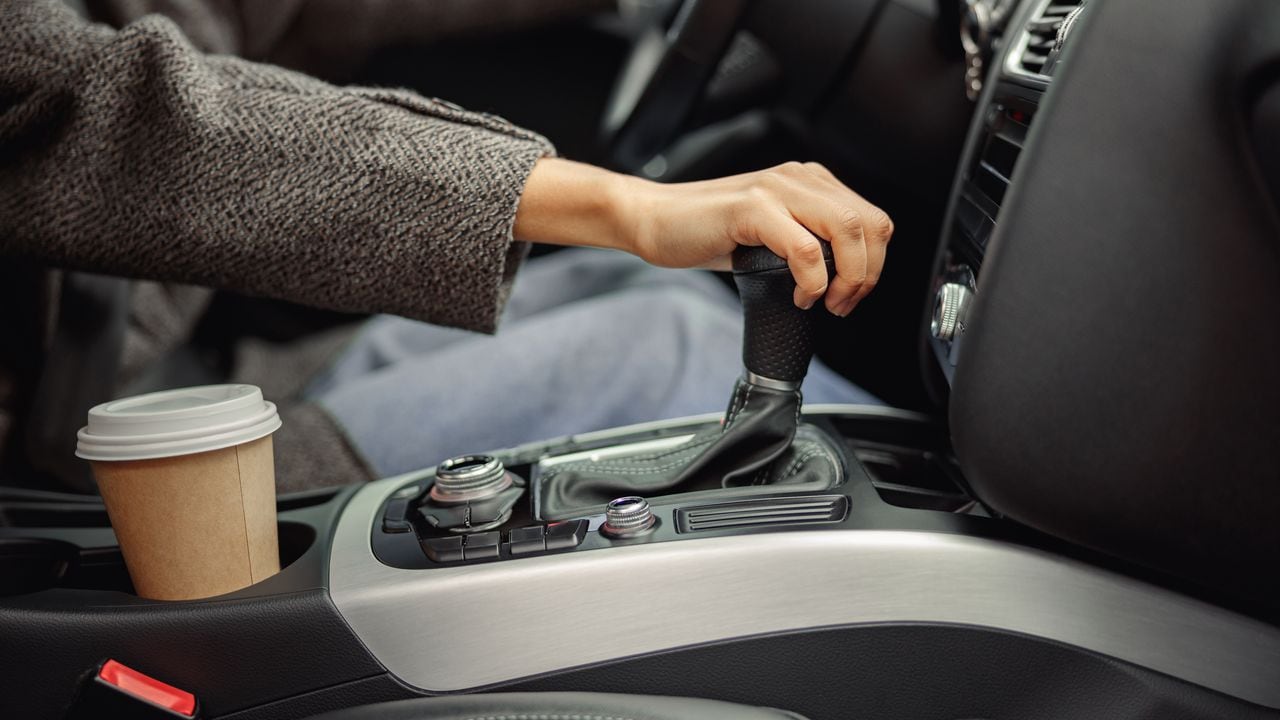 El freno de mano es una parte integral de la seguridad y funcionalidad de un vehículo.