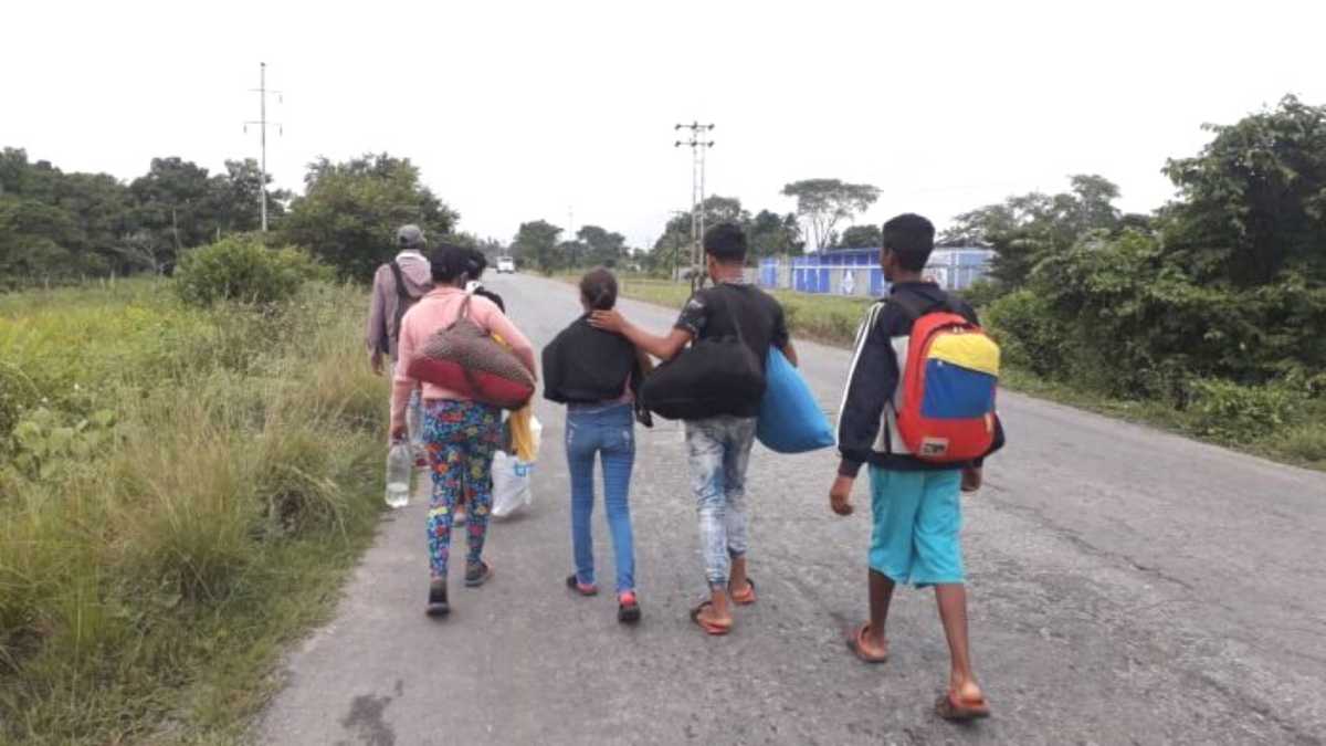 El 88% de los caminantes venezolanos encuestados manifestó salir de su país por dificultad para conseguir alimentos.