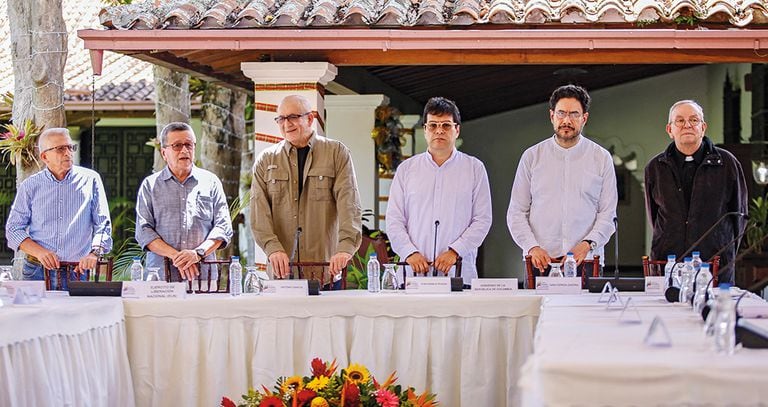  El martes 4 de octubre, el Gobierno y el ELN anunciaron, desde Caracas (Venezuela), que los diálogos se reanudarán en la segunda semana de noviembre. 