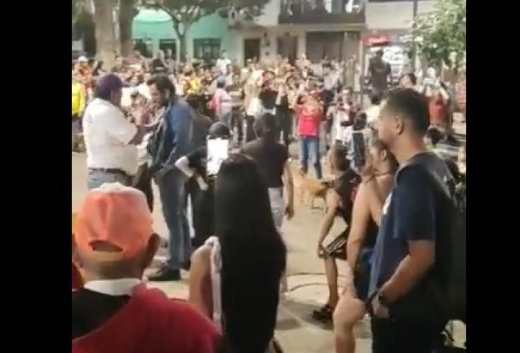 Manifestación habitantes comuna nueve de Bucaramanga.