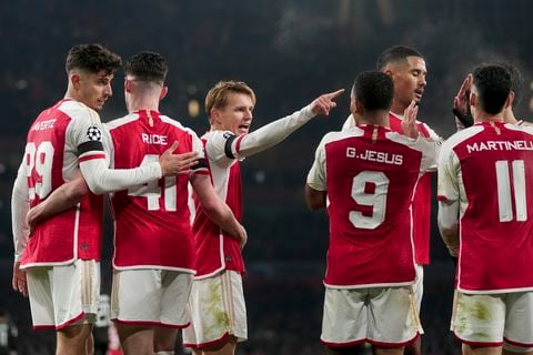 Arsenal goleó al Lens y avanzó de ronda en la Champions