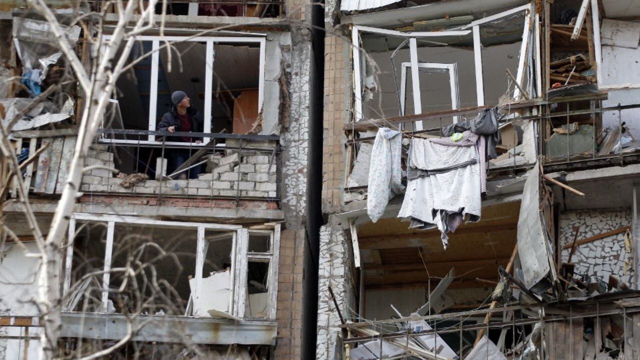 Los bombardeos dejan en ruinas las infraestructuras de Ucrania