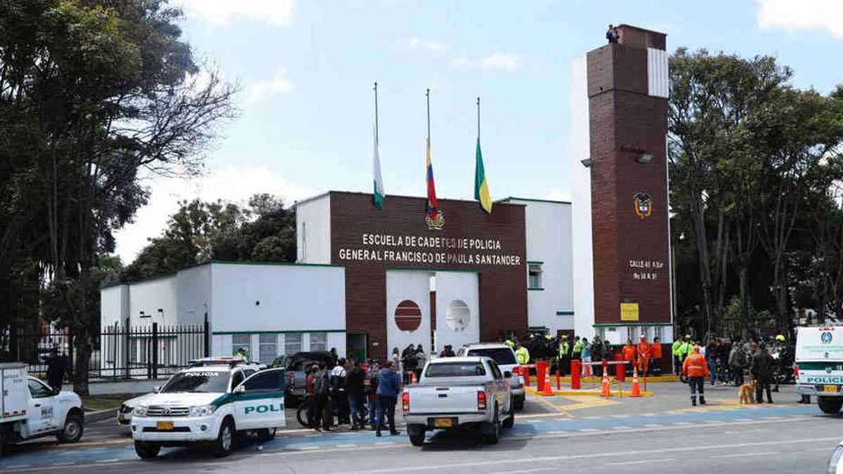José Aldemar Rojas, el supuesto autor material del atentado, llegó a la puerta sur de la Escuela General Santander a las 9:30 de la mañana.