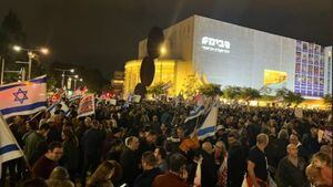 Protestas en Tel Aviv en contra del nuevo gobierno de Netanyahu.