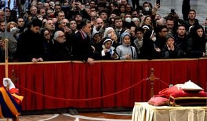 Tres días estará el cuerpo sin vida de Benedicto XVI en Capilla Ardiente