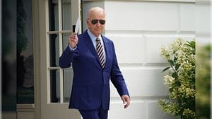 Joe Biden mantiene cierta distancia sobre la petición de Ucrania para ingresar a la Alianza Atlántica.