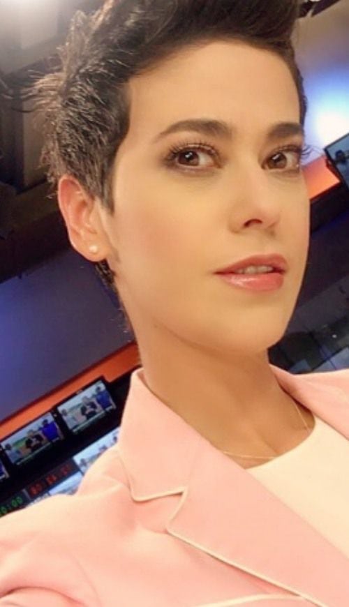 Nueva presentadora de Mañana Express.