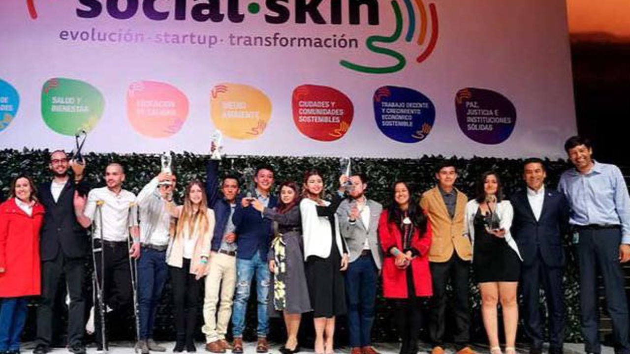 Social skin: Proyecto de el Grupo Bolivar Davivienda