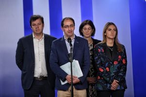 Comisión de empalme Gobierno Duque, Victor Muñoz, Jose Manuel Restrepo, Alejandra Botero y Maria Paula Correa