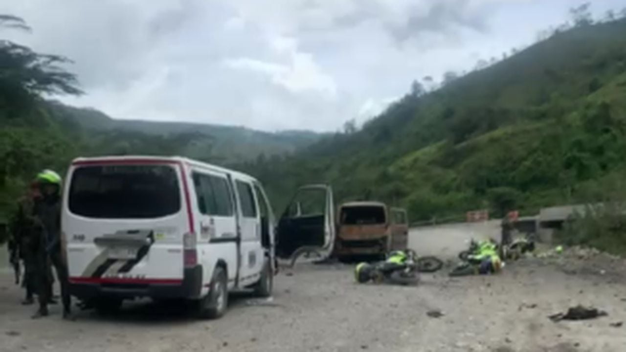 Ataque a caravana del Ejército y la Policía, deja dos lesionados.