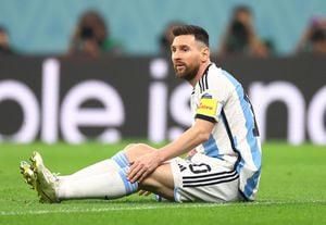 Messi tuvo algunos momentos de suspenso por una molestia en la pierna izquierda