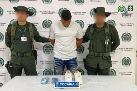 Un juez envió a la cárcel el hombre que pretendía llevar cocaína de Colombia a Holanda en unos “narco zapatos y narco faja”